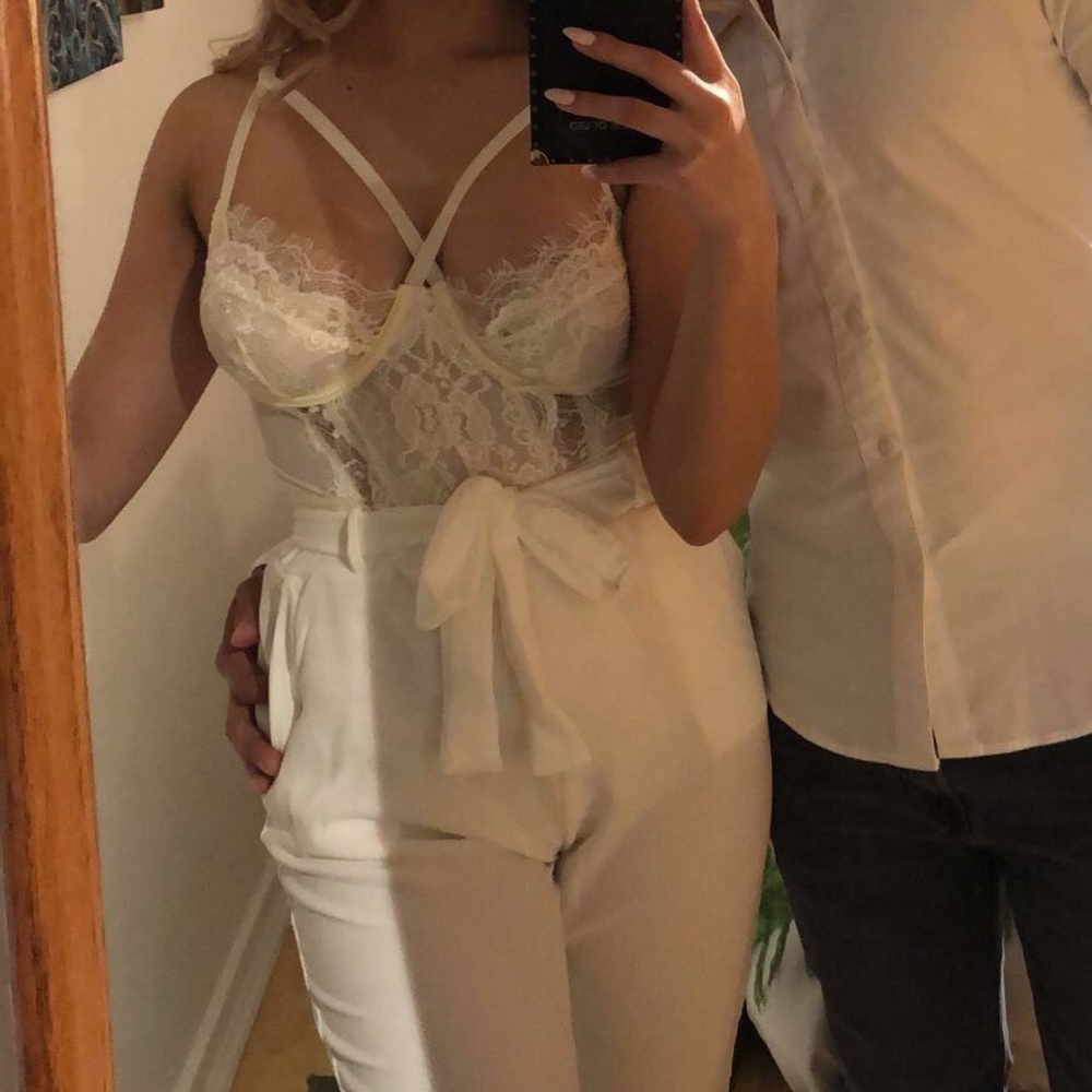 Lingerie bodysuit